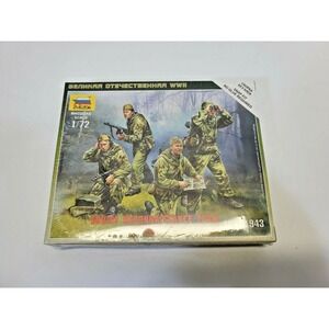 Zvezda 6137 Soviet Reconnaissance Team 1941‑1943 1/72‎ Scale Model Kit New